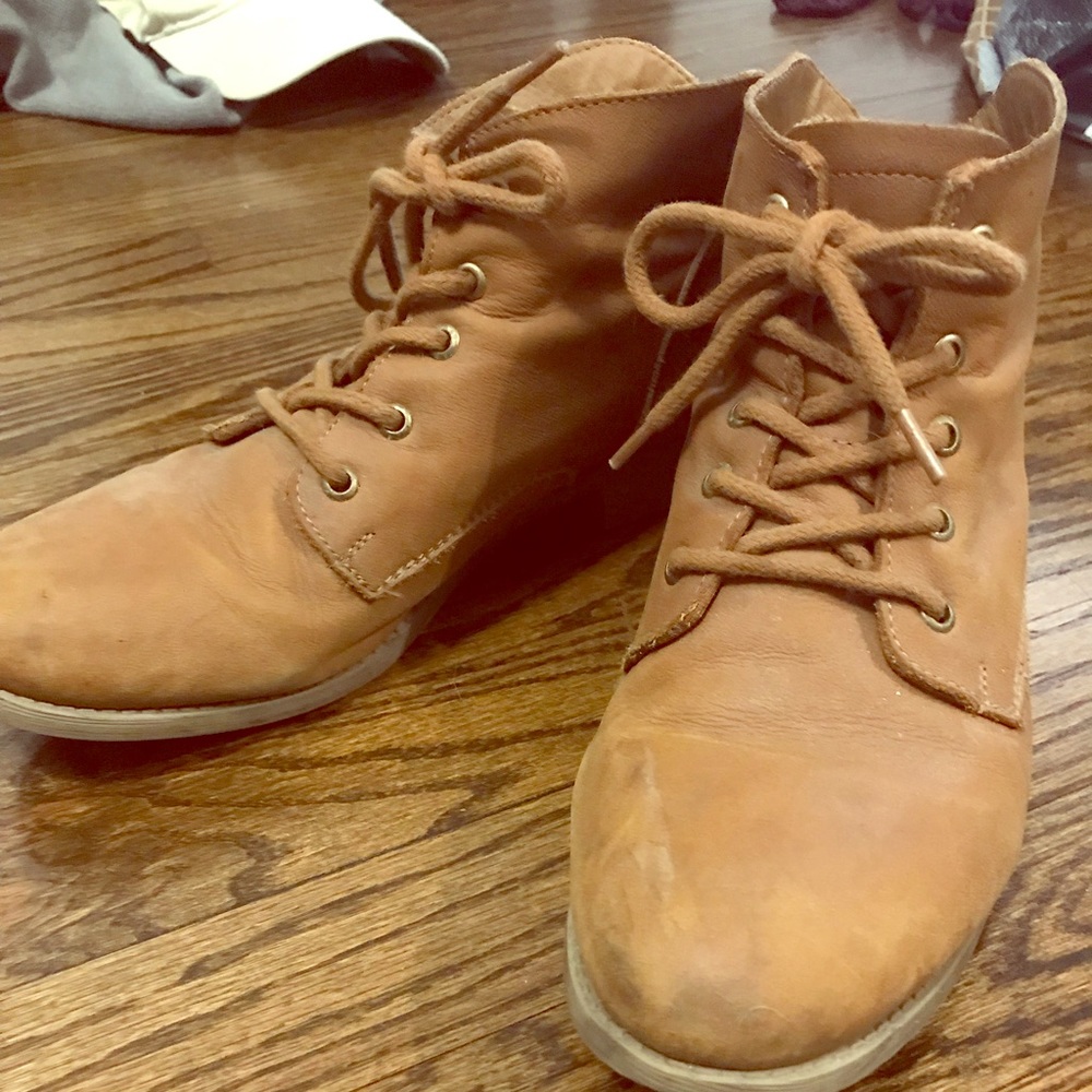 Ankle boots